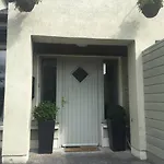 Elegant Townhouse Steps From Historic Castle
