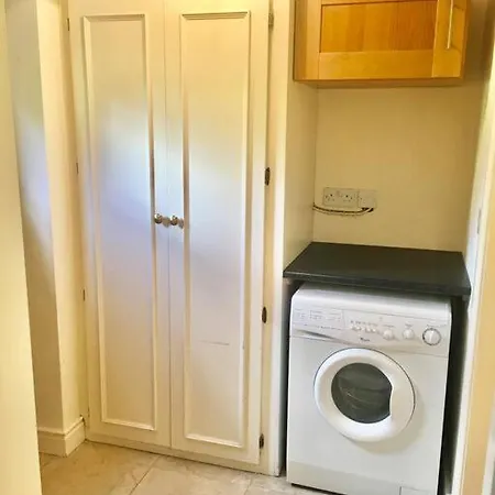 Elegant Townhouse Steps From Historic Castle * Birr