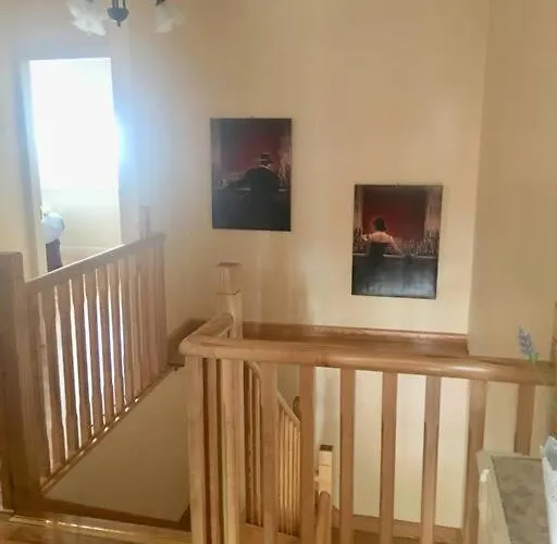 Elegant Townhouse Steps From Historic Castle * Birr